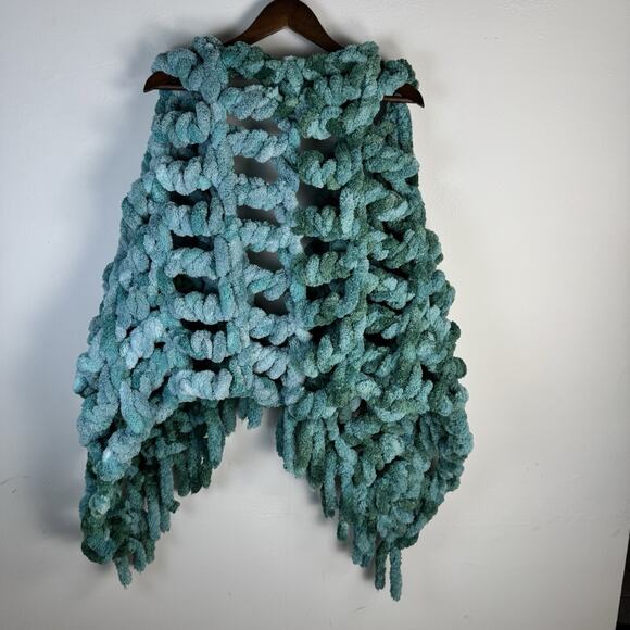 Handmade Chunky Knit Shawl Wrap Scarf Ombre Teal Green Boho Cozy Open Weave Yarn - Picture 3 of 6